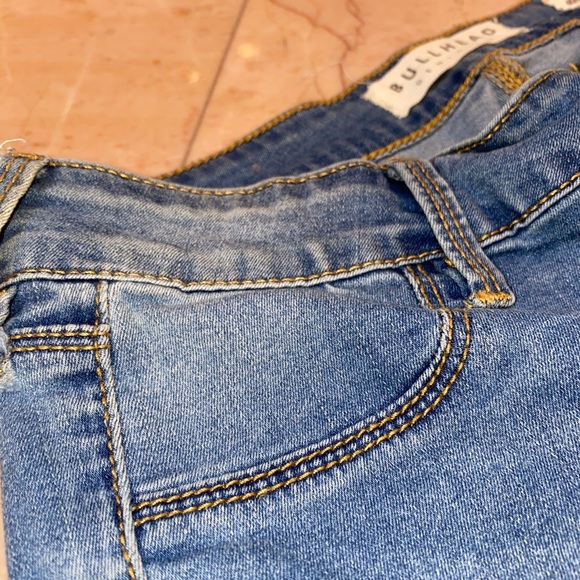 Bullhead Brand Mid Rise Jegging - Picture 3 of 7